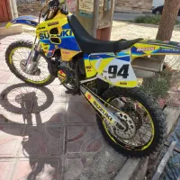 موتورکراس۲۵۰سوزوکی سیلندرکروم|موتورسیکلت|نسیم‌شهر, |دیوار