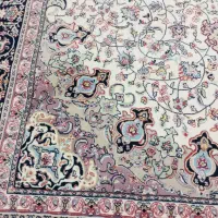 فرش 4در5زمرد کاشان کاملا سالم و تمیز و کناره 1در4|فرش|مشهد, حسین‌آباد|دیوار