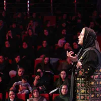 کاردر خانه فقط برای بانوان پول ساز ترین تجارت قرن