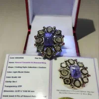 معاوضه گوهرسنگ های قیمتی باملک وماشین