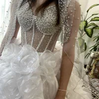 لباس عروس به همراه تور عروس