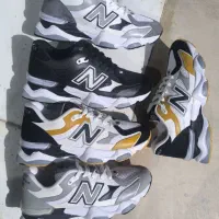 کتانی نیوبالانس مشهد