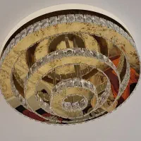 نیروی خانم جوان جهت تولیدی لوستر