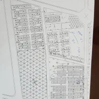 زمین سراوان روبروی بیمارستان ایرانمهر سه طرف ساخت