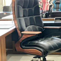 صندلی گردان طوری طبی f43 اداری مدیریتی حسین خان|صندلی و نیمکت|مشهد, عبادی|دیوار