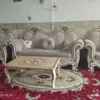 مبل راحتی و جلو مبلی عسلی|مبلمان خانگی و میز عسلی|قم, امامزاده ابراهیم|دیوار