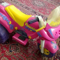 موتور باطری دار اصل ایتالیا|اسباب‌بازی بچه|خوی, |دیوار