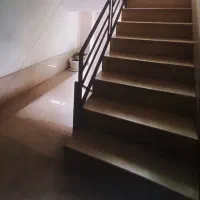 ۷۵ متر تک واحدی طبقه ی اول