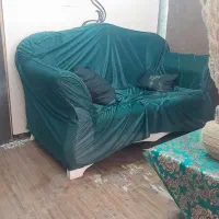 مبل به همراه بالش و روکش