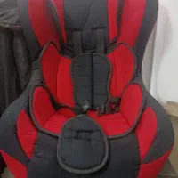 صندلی ماشین کودک کم کارکرده