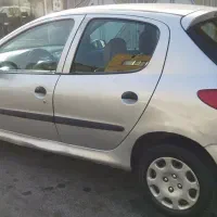 پژو ۲۰۶ مدل ۸۴ نقره ای تمیز|خودرو سواری و وانت|مشهد, هفت تیر (نه دره)|دیوار