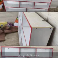 قفسه ، ویترین ، تابلو تخته ای . امیدیه