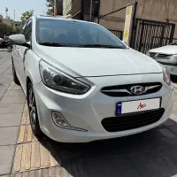 اکسنت سفید 2014 بلو
