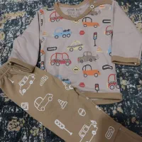 لباس نوزادی|کفش و لباس بچه|ساری, |دیوار