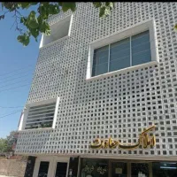 آپارتمان 160 متری/2خواب/ برخیابان رودکی/تک واحدی