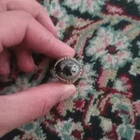 یک عدد انگشتر نقره عیار پایین