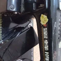 چرخ خیاطی قدیمی برقی. دوگل