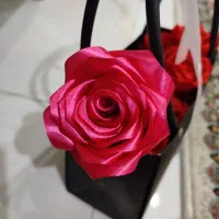 گلبرگ و ریسه و گل ربانی رنگ های دلخواه