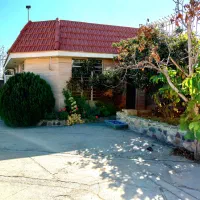 اجاره،باغ،ویلا،کلبه،آب گرم و سرد|اجارهٔ کوتاه‌مدت ویلا و باغ|شیراز, گویم|دیوار