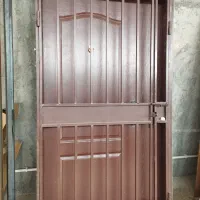 درب آپارتمانی