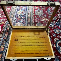 ویترین ، جعبه انگشتر|کلکسیون اشیاء عتیقه|سمنان, |دیوار