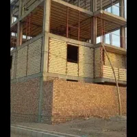 کارگر و استا نیمه ماهر هستم