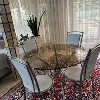 میز نهار خوری چهار نفره در حد نو