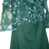 لباس مجلسی به فروش می رسد