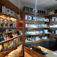 واگذاری اجناس لوازم جانبی موبایل|لوازم جانبی موبایل و تبلت|شهرکرد, |دیوار