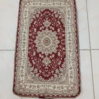 ۱عدد پادری قرمز رنگ طرح دار سالم و نو