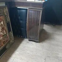 به یک منشی با فن بیان بالا نیازمندیم