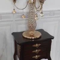 میز و آباژور و جاشمعی