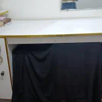 میز تحریر و میز ناخن