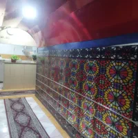 هتل مهمانپذیر با۴۰درصد تخفیف روبروی حرم|اجارهٔ کوتاه‌مدت آپارتمان و سوئیت|شیراز, گود عربان|دیوار
