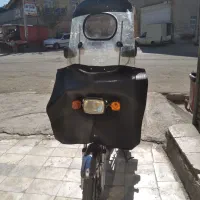 موتور...پیک دوشان .