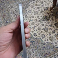 گوشی سامسونگ در حد نو ۲۵۶ رم ۱۲