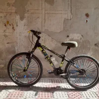 دوچرخه ویوا|دوچرخه، اسکیت، اسکوتر|اقبالیه, |دیوار