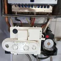 تعمیر آبگرمکن در گمرک|خدمات پیشه و مهارت|تهران, مختاری|دیوار