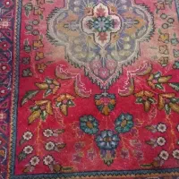 باسلام خدمت شما دوستان یک تخته فرش دستبافت