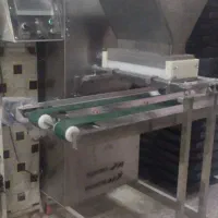 قیف زن کیک و شیرینی (دیپازیتور)