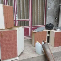 کابینت فلزی تمیز