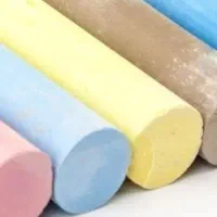 یه مقدارگچ تخته سیاه دارم