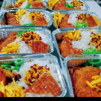 طباخی و تهیه غذا حسینی کلیه سفارشات پذیرفته میشود