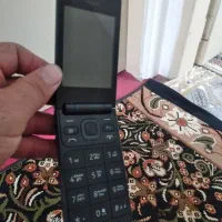 گوشی تاشو نوکیا