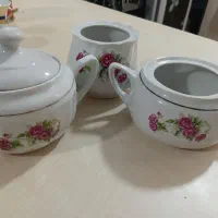 قندون گل قرمز یا گلسرخی