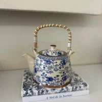 قوری قلم ابی و فوم بوک دکوری