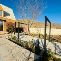 باغ-در-روستا-زیبا-و-امن-عارفی