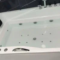 جکوزی وارداتی ۴ نفره  در حد نو