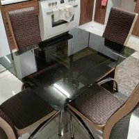 میز ناهارخوری