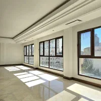 زعـفـرانـیــه ( برج باغ ) 270 متر